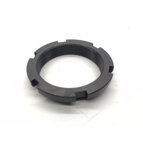 5rearhubnut1